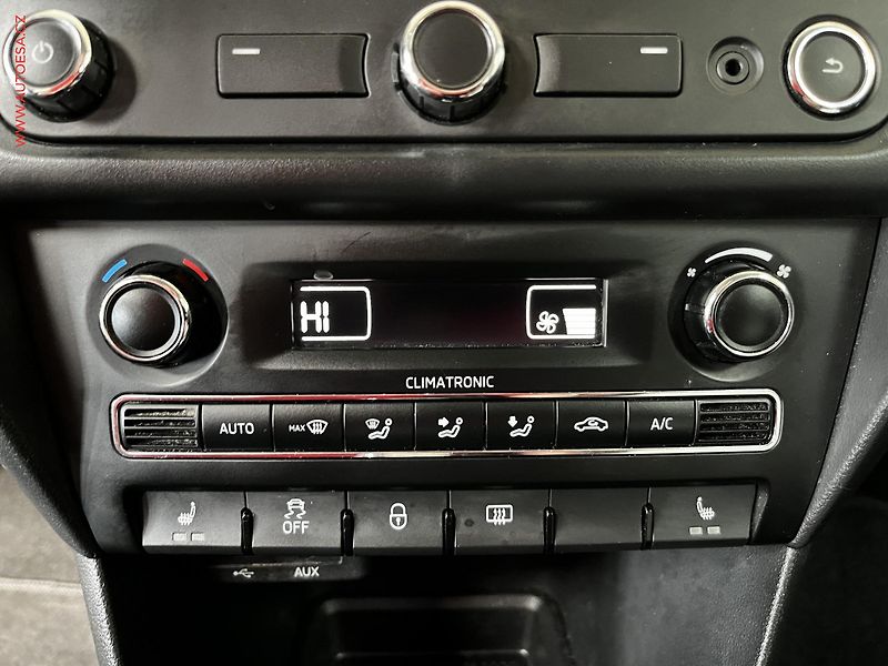 Škoda Rapid (2015) 1.6 TDi, Ambition, DSG, xenon - fotka 15 z 16