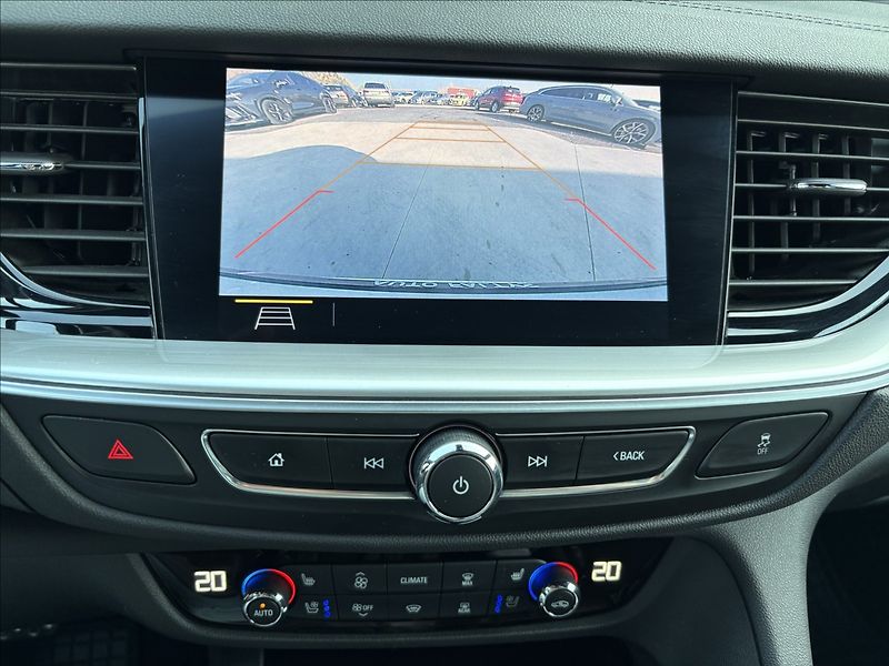 Opel Insignia 2,0 CDTi AWD AT8 Ultimate GS - fotka 14 z 31