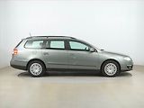Volkswagen Passat (2009) 2.0 TDI, Tempomat - náhled 6