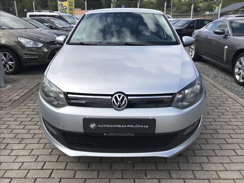 Volkswagen Polo 1,2 - fotka 4 z 16