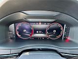 Škoda Karoq 1,5 TSI 110 kW SPORTLINE DSG - náhled 13