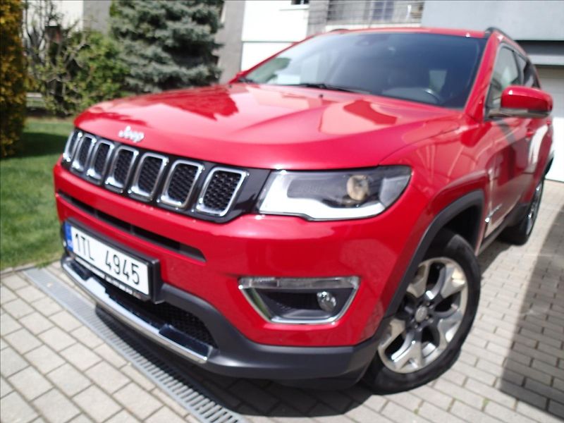 Jeep Compass 2,0 103 KW,Longitude 4WD,2.Maj - fotka 1 z 51