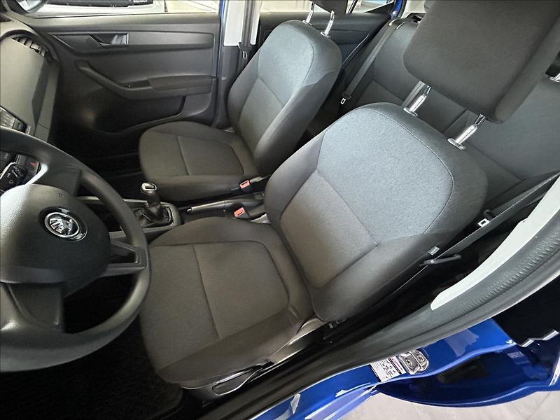 Škoda Fabia 1,0   MPI,SERVISKA,PŮVOD ČR,DP - fotka 15 z 18