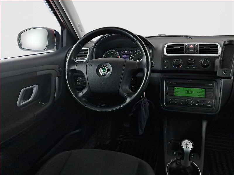 Škoda Fabia (2008) Ambition 1.2 12V, nová STK - fotka 7 z 21