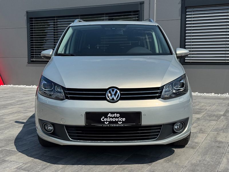 Volkswagen Touran (2014) SKY 1.6 TDI 77kW - fotka 2 z 46