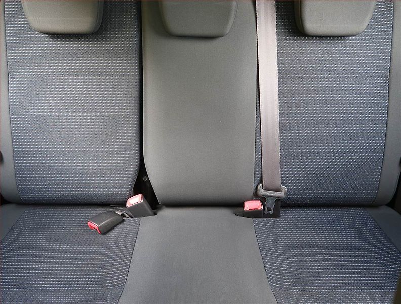 Suzuki Swift (2010) 1.3 i, Serv.kniha, nová STK - fotka 10 z 16