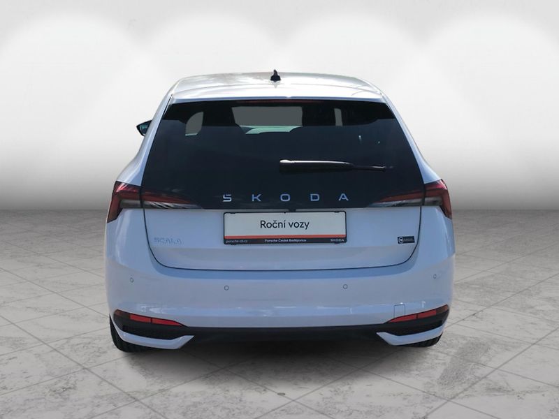 Škoda Scala 1,0 TSI - fotka 9 z 28