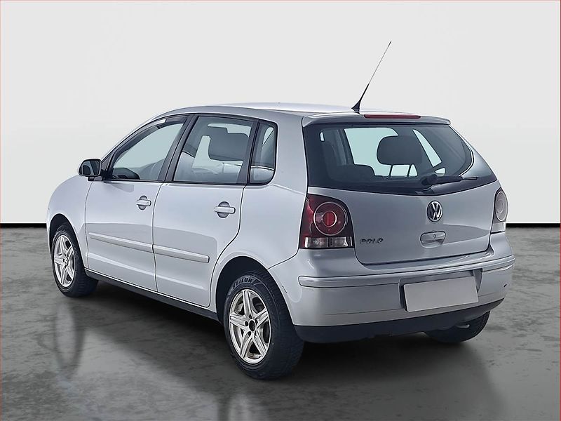Volkswagen Polo (2007) 1.2, ČR,1.maj, Serv.kniha - fotka 4 z 17