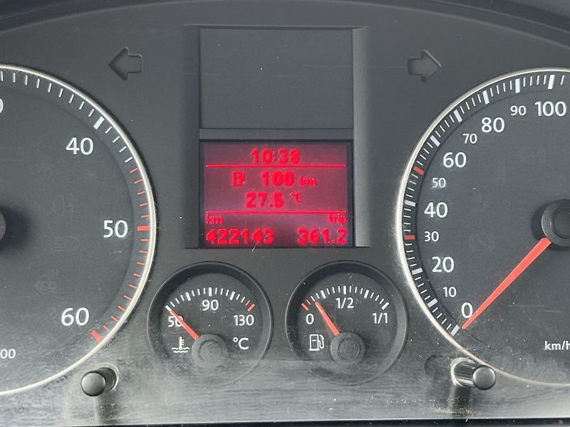 Volkswagen Caddy (2010) 1.9 TDI, Nová STK - fotka 20 z 32