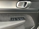Volvo XC40 2.0  B3 CORE - náhled 23