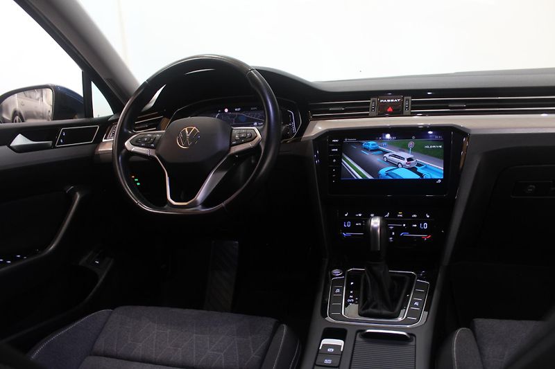 Volkswagen Passat (2023) 2.0TDI DSG Nez.Topení Matrix - fotka 30 z 39