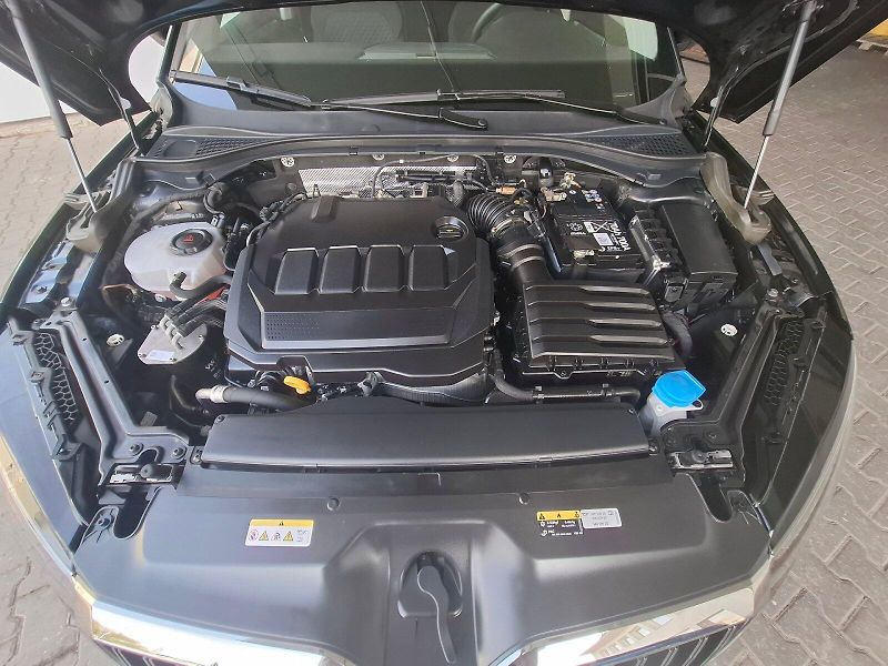 Škoda Superb (2024) COMBI GRT AMB TD 110/2.0 7DG - fotka 35 z 35