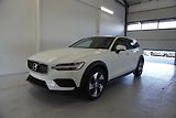 Volvo V60 (2019) CROSS COUNTRY 2,0 D4 AWD AUT. - náhled 1