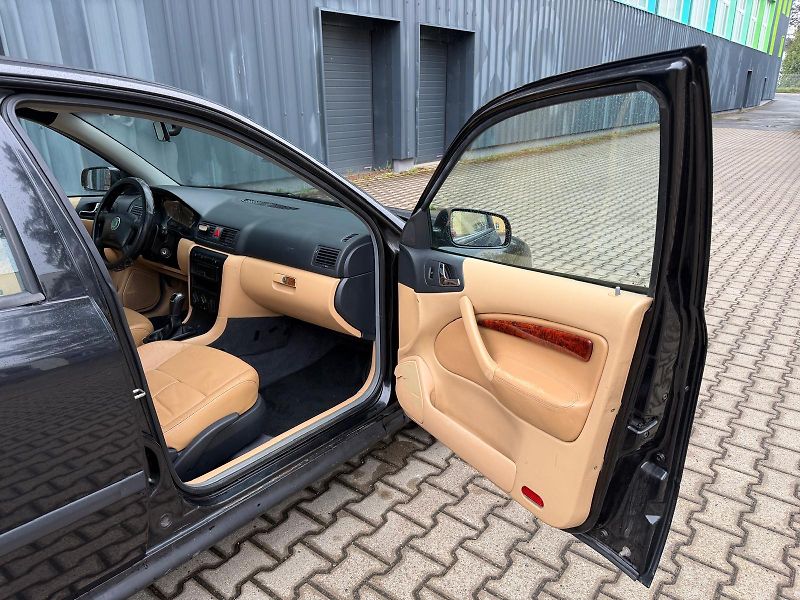 Škoda Octavia 1,9 TDI / 81 kW / + alu kola  - fotka 16 z 21