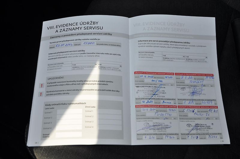 Toyota Yaris 1.5VVT-i 92kW - fotka 17 z 18