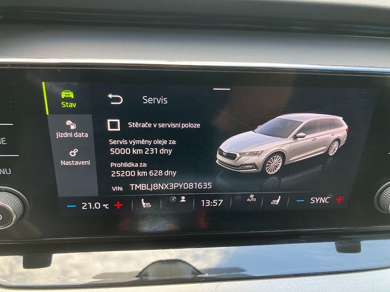 Škoda Octavia (2023) 2.0TDI 110kW DSG 4X4 EL.TZ - fotka 25 z 33