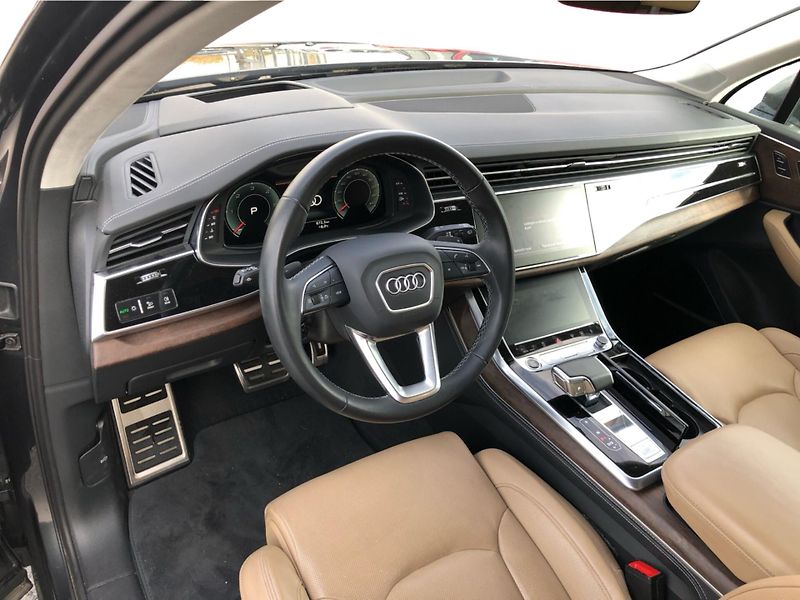 Audi Q7 50 TDI Quattro - fotka 5 z 30