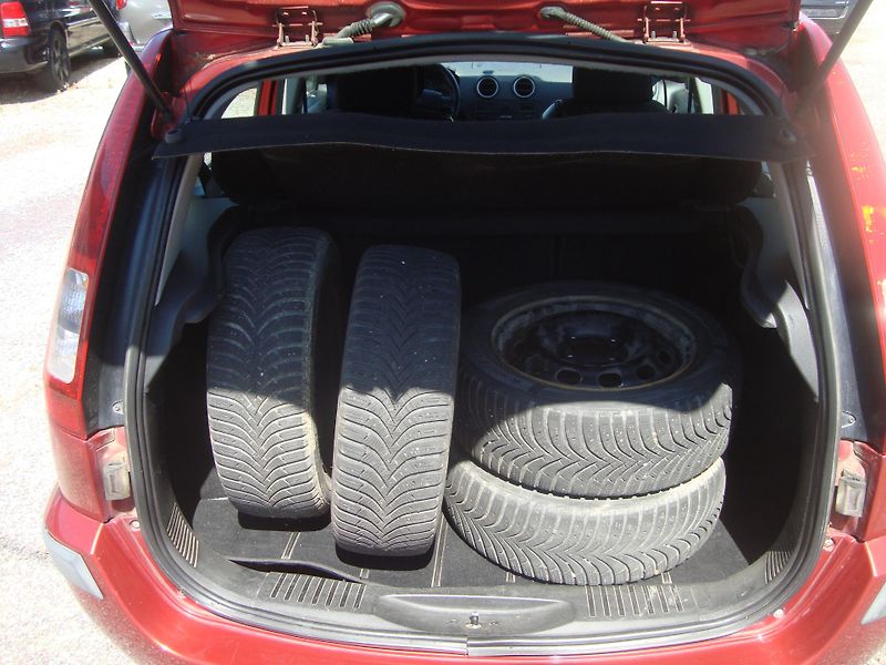 Ford Fusion (2008) 1,4 - fotka 5 z 16