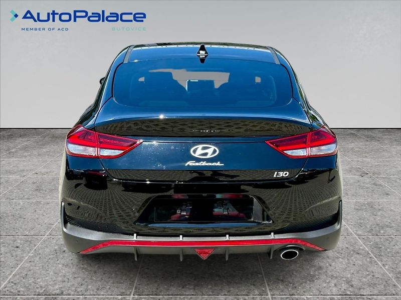 Hyundai i30 1,5 T-GDI GO NLINE! AT - fotka 5 z 12