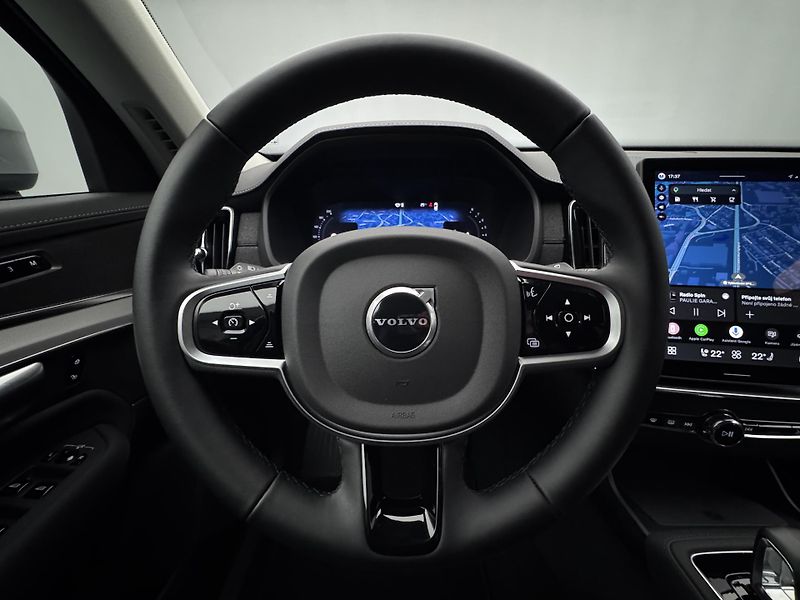 Volvo XC90 B5 AWD CORE CZ 1.maj - fotka 3 z 46