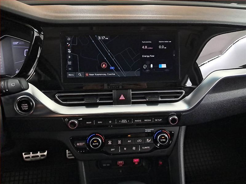 Kia Niro (2021) Hybrid - fotka 12 z 22