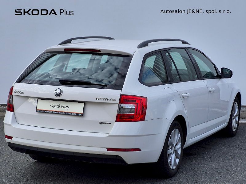 Škoda Octavia (2019) Ambition PLUS 1.6 TDI 85kW Com - fotka 2 z 26