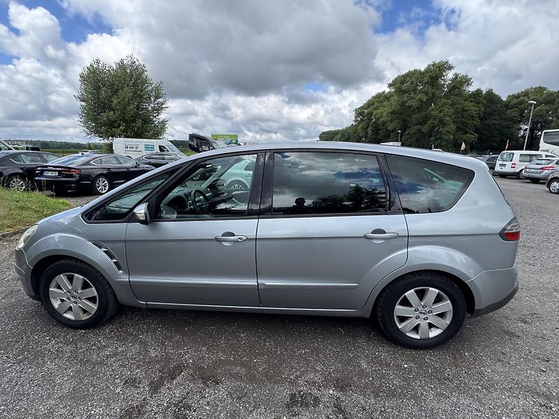 Ford S-MAX 2.0 D 7 MIST - fotka 9 z 20