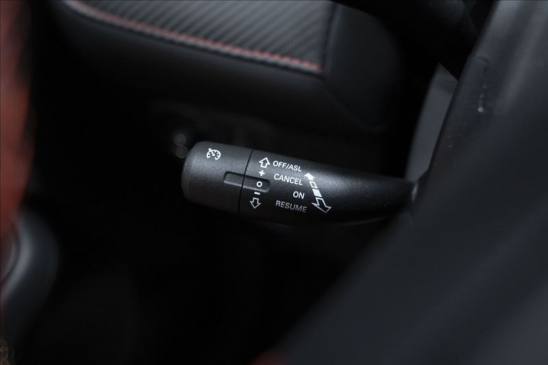 MG ZS 1,5 ESSENTIAL PLUS ZÁRUKA 2031 - fotka 36 z 41