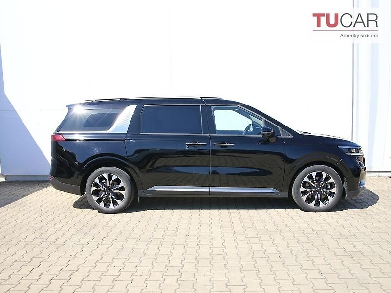 Kia Carnival (2022) 2.2 Diesel Automat 6+3 místa - fotka 3 z 30