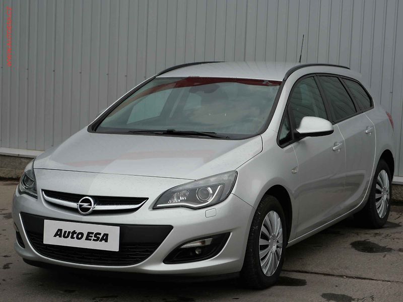 Opel Astra (2014) 1.4 T, AC, TZ, bixen - fotka 3 z 18