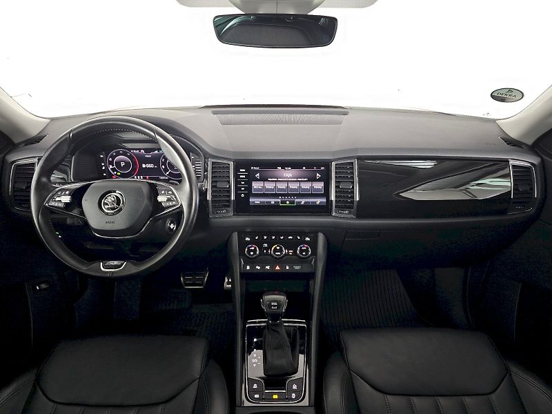 Škoda Kodiaq (2021) 2.0TDI 147kW 4x4 DSG LAURIN A - fotka 9 z 30