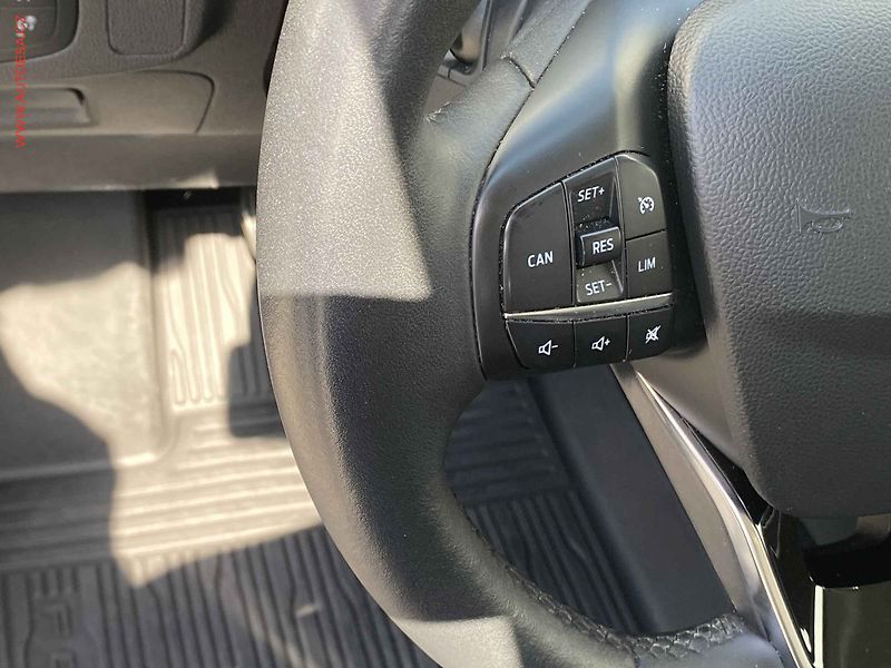 Ford Focus (2020) 1.5 EB, 1.maj,ČR, Active - fotka 12 z 15