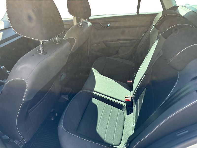 Škoda Fabia III FL Combi Ambition 1.0 TSI - fotka 12 z 19