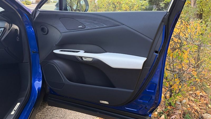 Lexus RX 500h 500H 2,4 HEV F SPORT SPECIAL E - fotka 8 z 28