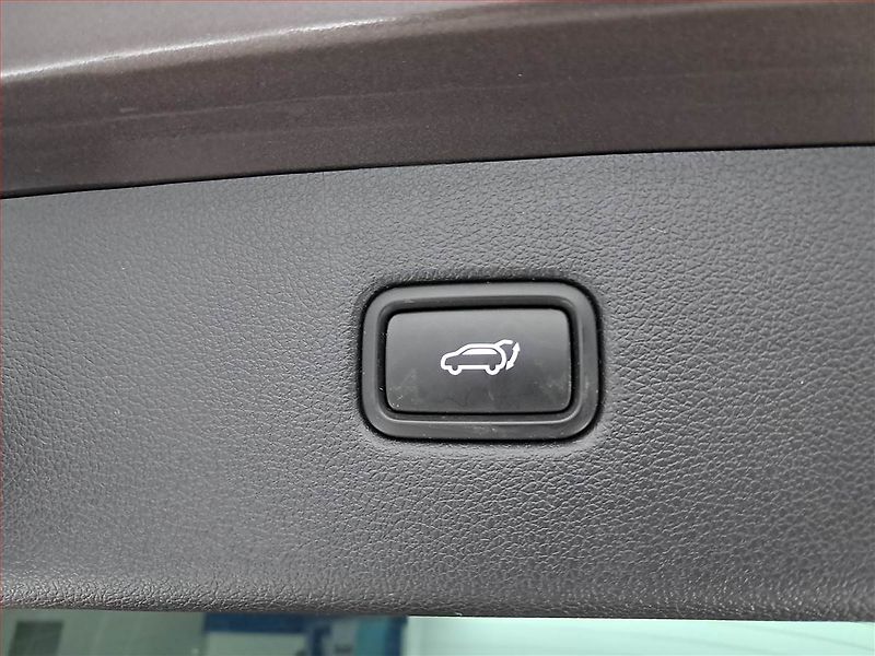 Hyundai Tucson (2019) Style 1.6 T-GDI - fotka 25 z 25