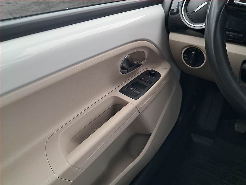 Škoda Citigo (2016) Ambition 1.0 MPI - fotka 16 z 16