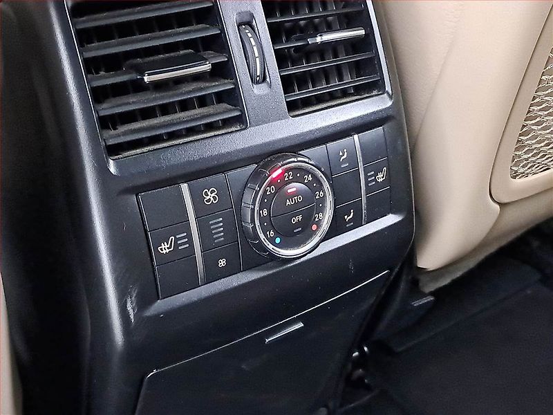 Mercedes-Benz GL (2015) 350 BlueTEC - fotka 25 z 30