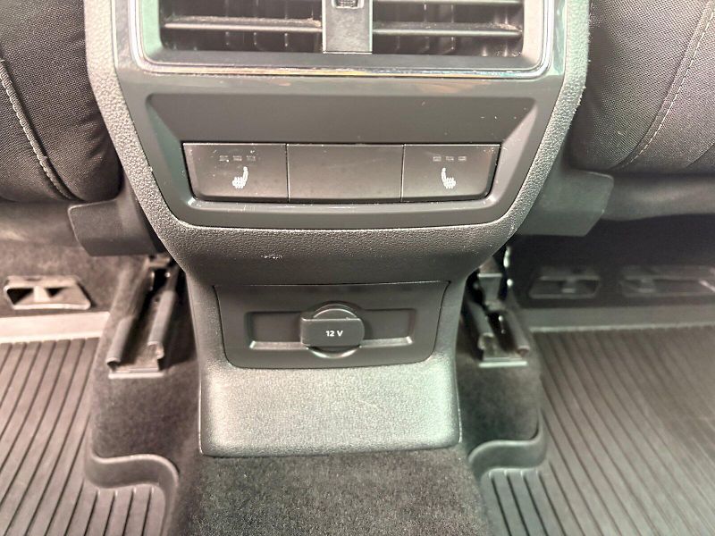 Škoda Karoq (2019) TDI 110 kW DSG Sportline - taž - fotka 30 z 33