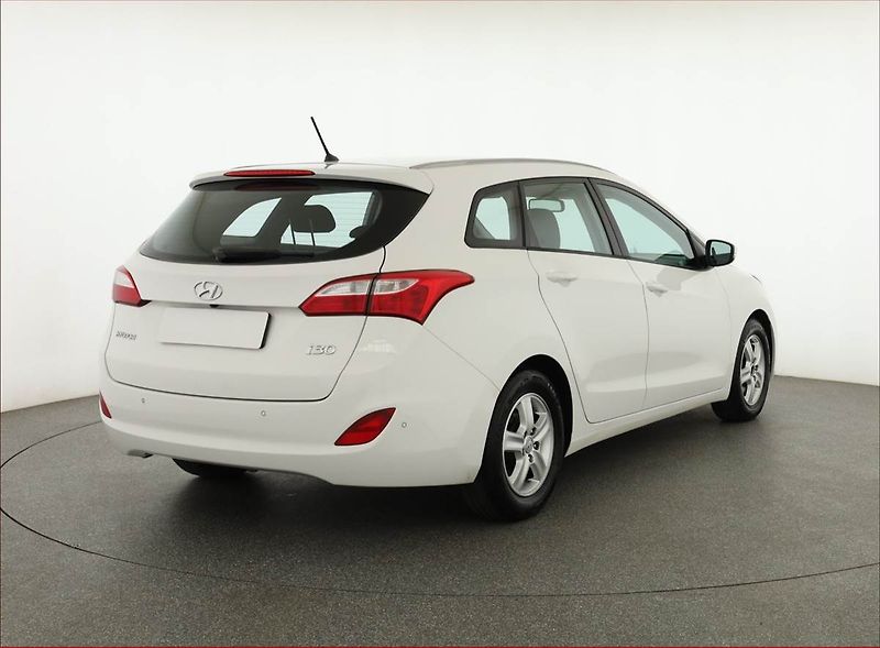Hyundai i30 (2012) 1.6 GDI, Serv.kniha, Tempomat - fotka 5 z 14