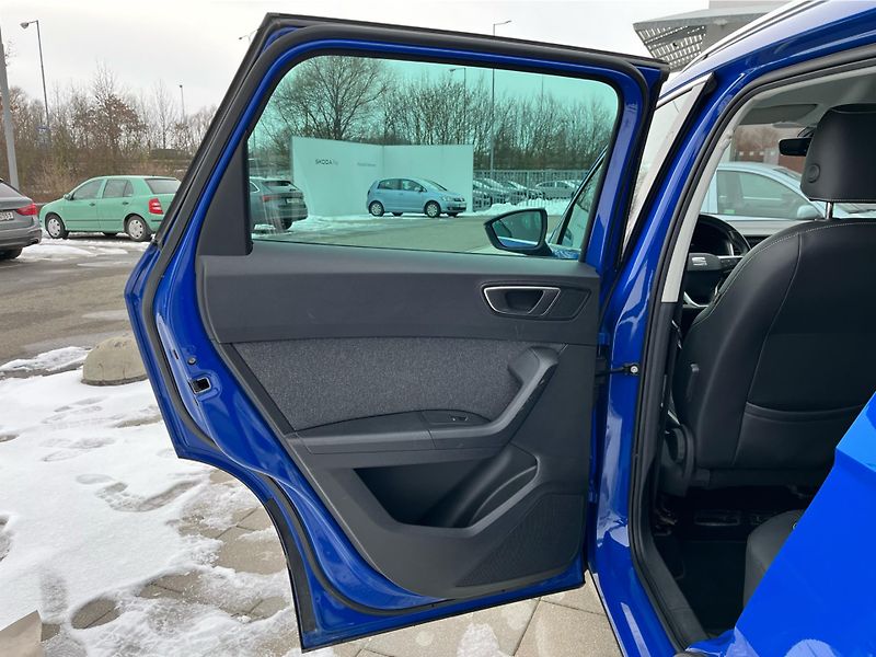 Seat Ateca XPERIENCE 2.0 TDI 110kW 4WD DS - fotka 22 z 27