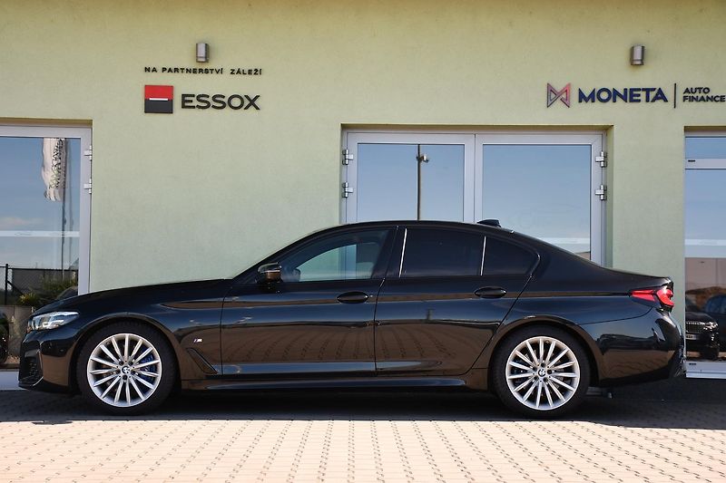 BMW Řada 5 530d xDrive M-SPORT K360 ČR 1M - fotka 2 z 40