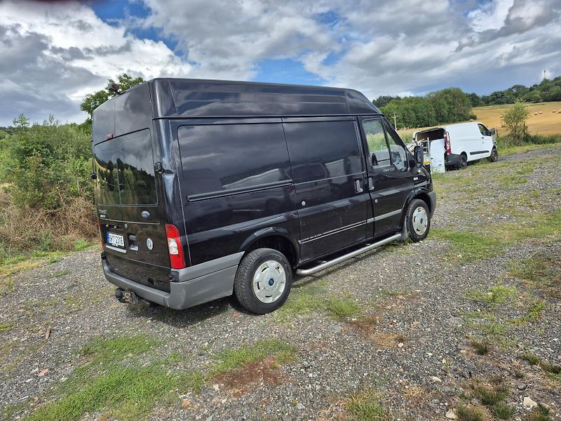 Ford Transit (2007) 2.2Tdci L2H1 - fotka 13 z 22