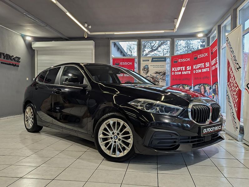 BMW Řada 1 118 i 103kW A/T, LED, LANE - fotka 22 z 23