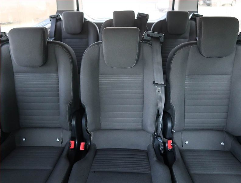 Ford Tourneo Custom (2021) Titanium 2.0 EcoBlue, ČR - fotka 10 z 25