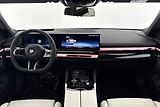 BMW Řada 5 540d xDrive Touring - náhled 12