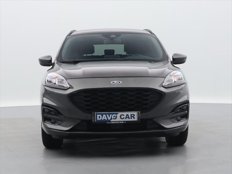 Ford Kuga 1,5 EB 110 kW ST-Line 1.Maj. - fotka 2 z 26