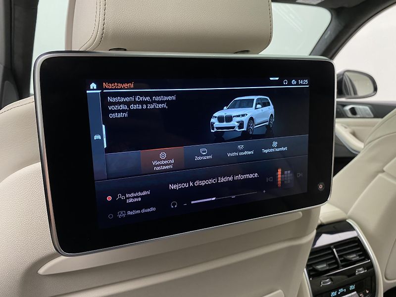 BMW X7 xDRIVE 30d M-PAKET CZ 6míst - fotka 88 z 88