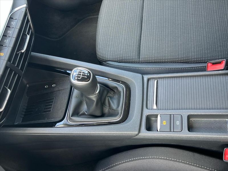 Škoda Octavia 1,5 TSi 85 kW SELECTION  IV. - fotka 18 z 26