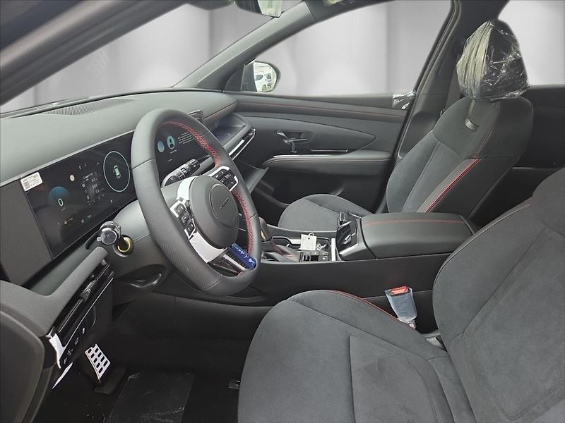 Hyundai Tucson 1,6  černá Nline PWR - fotka 7 z 12