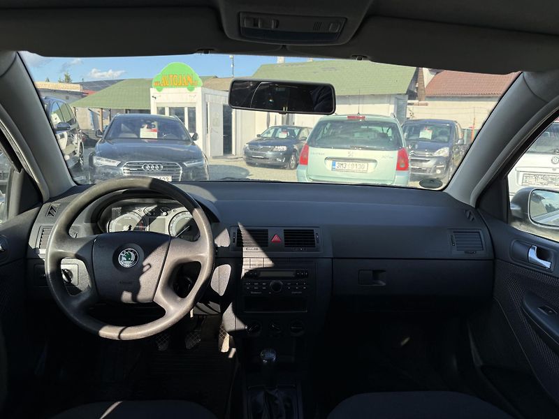 Škoda Fabia 1.4 16V - fotka 7 z 13